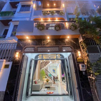 Bán nhà Gò Vấp, Nhà đẹp 3 tầng, 4 phòng ngủ, giá chỉ 6,7 tỷ