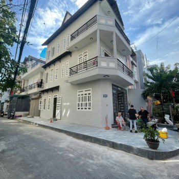 Bán nhà Gò Vấp, góc 2 mặt tiền, 8 phòng ngủ, đường Phạm Văn Chiêu